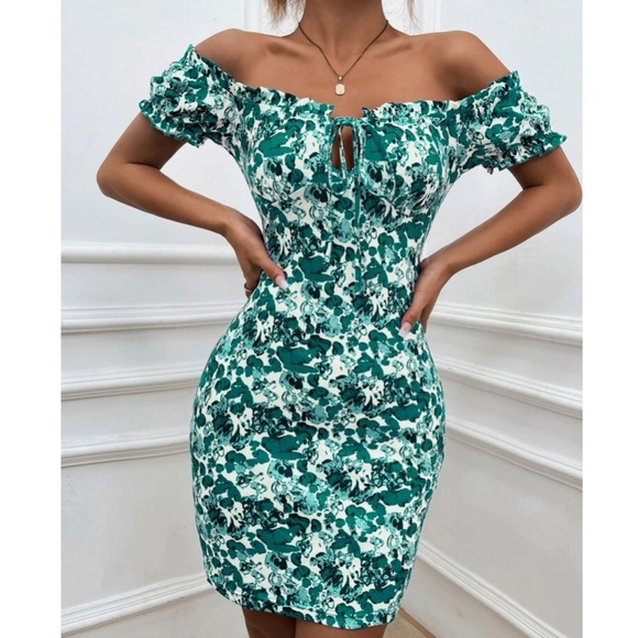 Boho green Floral Print Off Shoulder Bodycon Dress - Picture 2 of 16